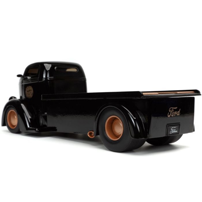 1/24 1947 Ford COE