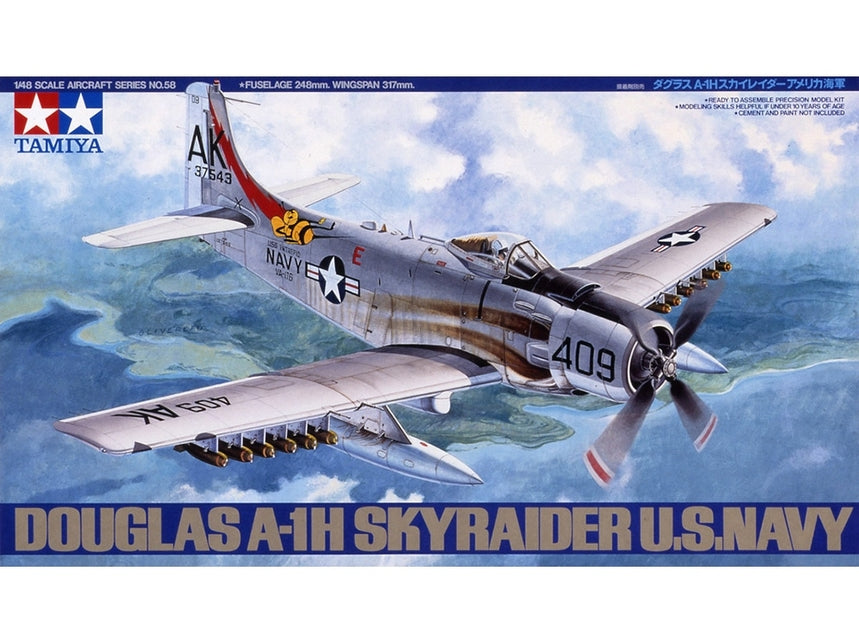 DOUGLAS SKYRAIDER AD-6(A-1H)