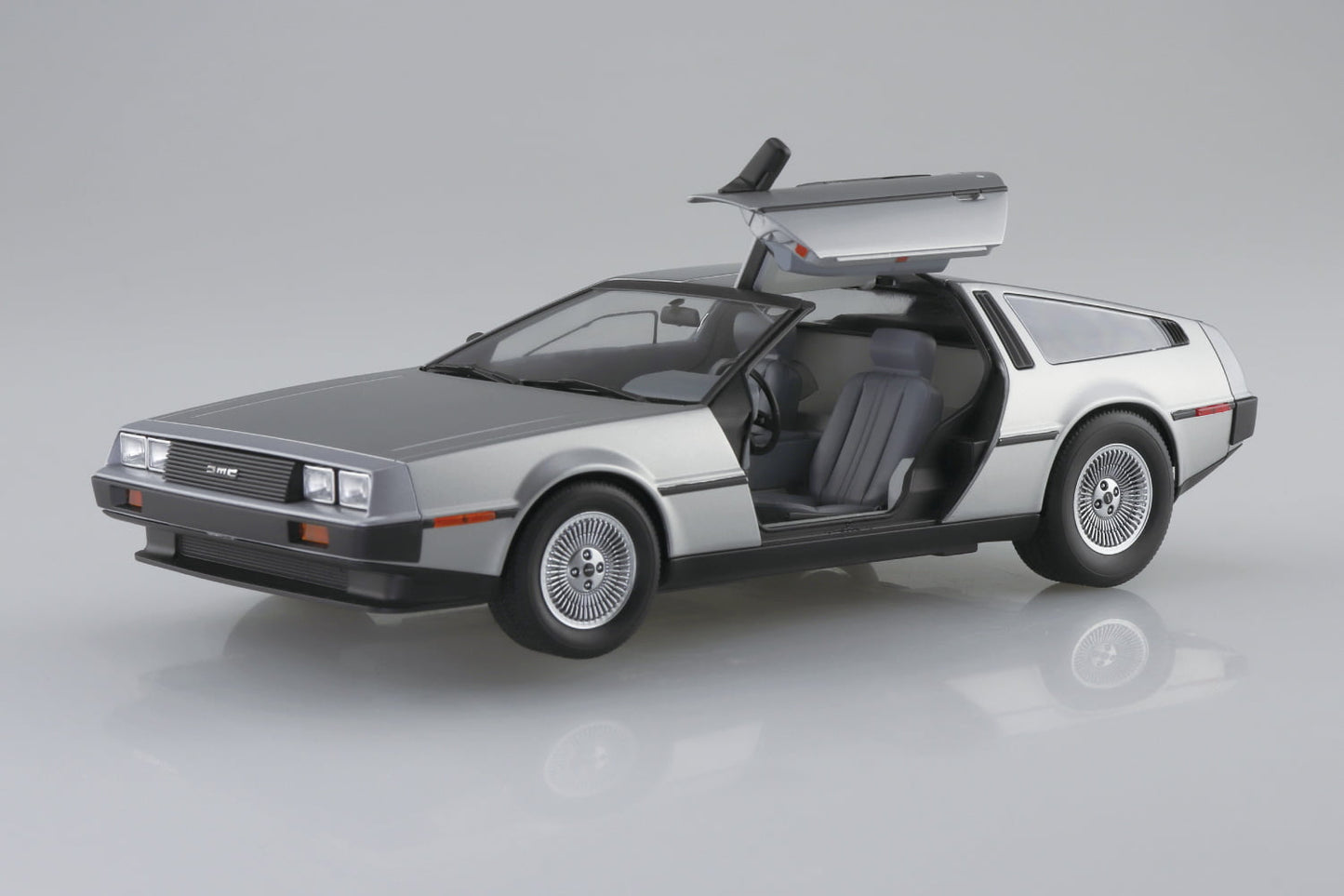 1/24 SUPER CAR '82 DELOREAN DMC-12