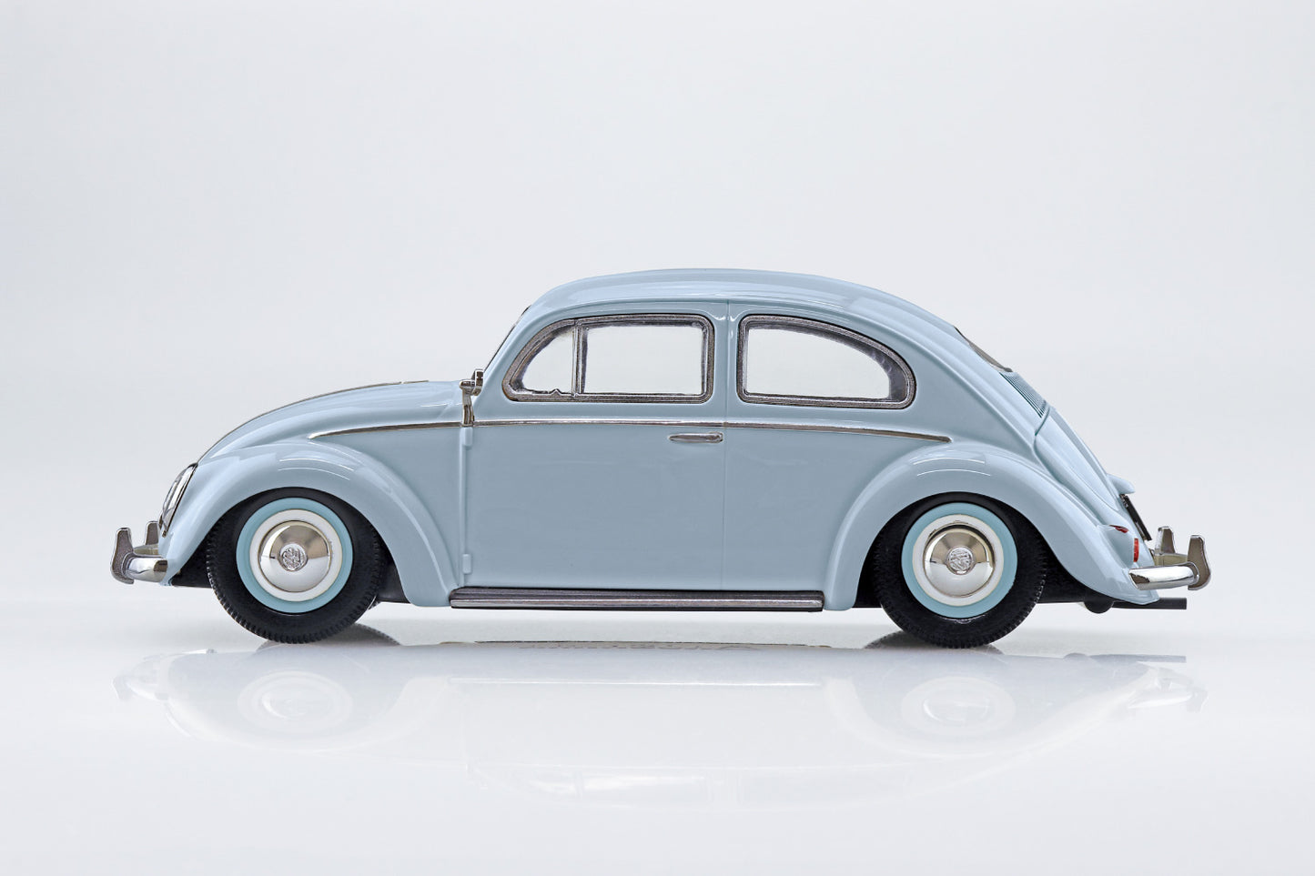 1/32 SNAP KIT #20-HB Volkswagen Beetle (Horizon Blue)