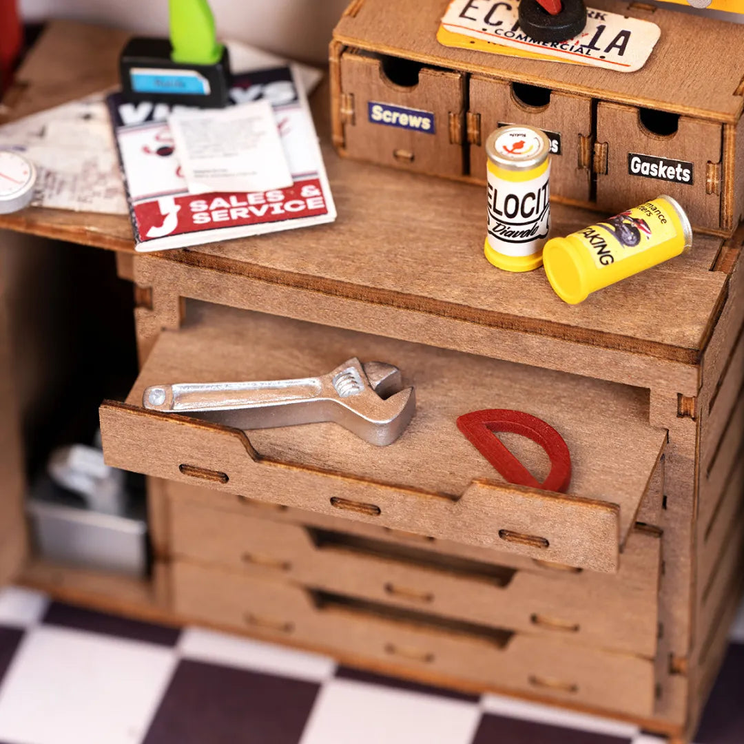 DIY Miniature House Kit - Garage Workshop