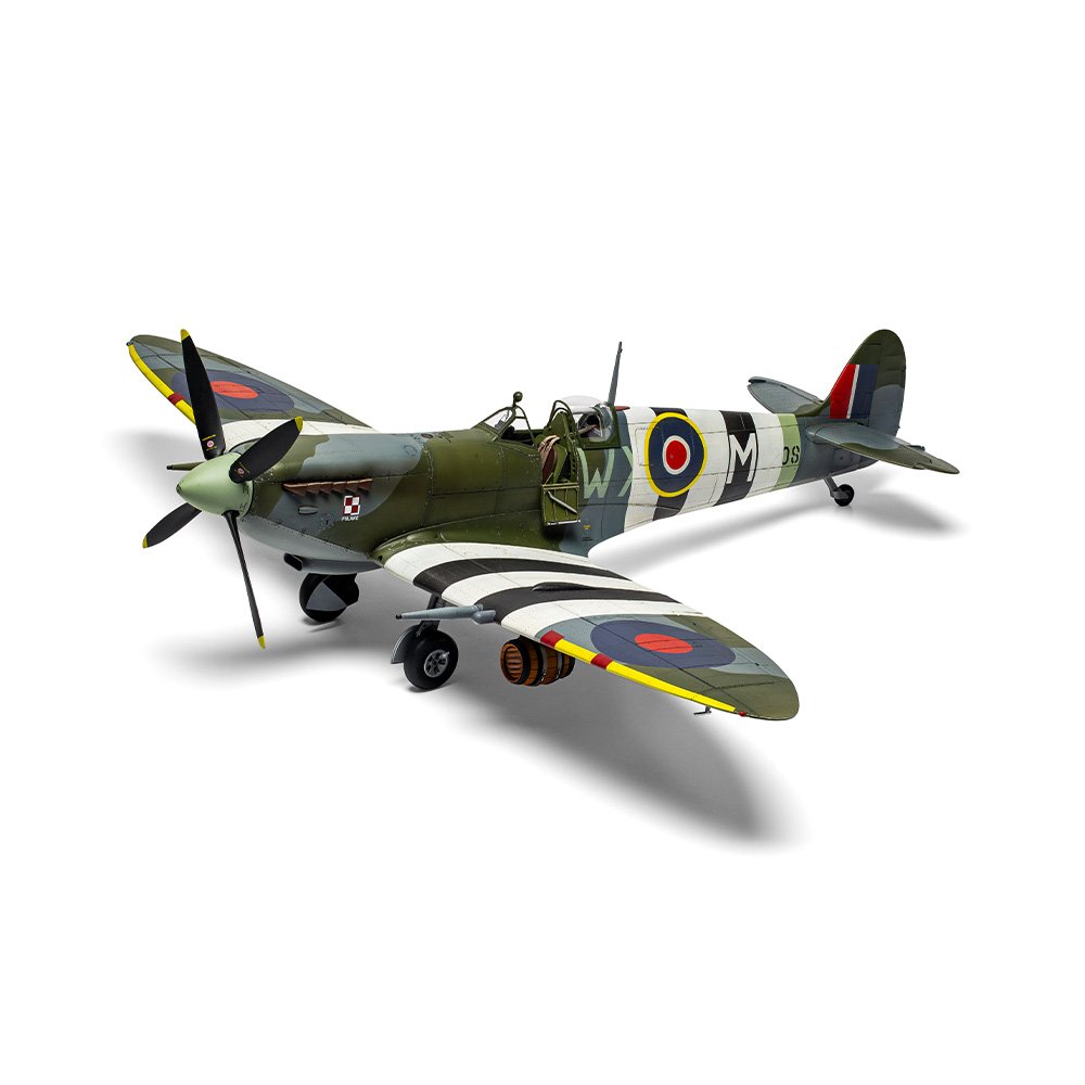 1:24 Supermarine Spitfire Mk.IXc - Flying Dray