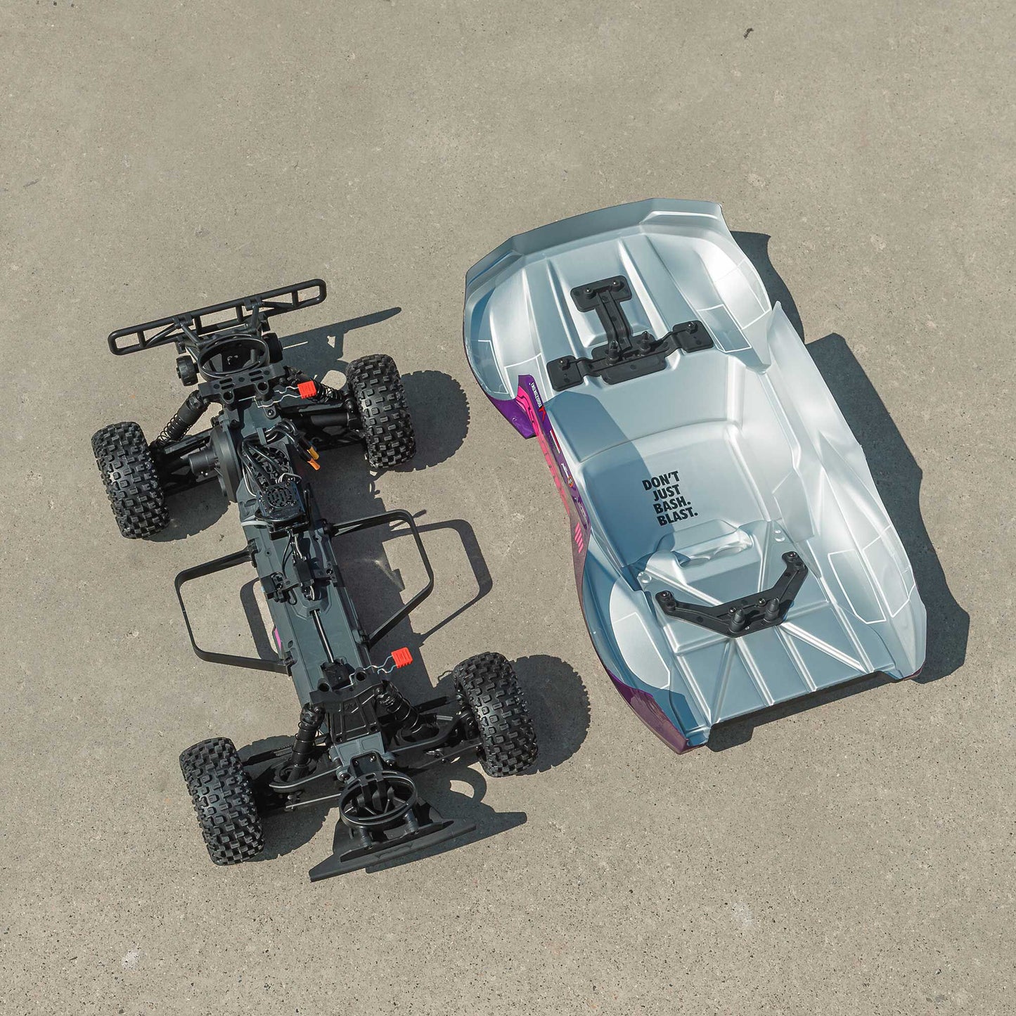 1/10 FURY 223S DSC 2WD RTR Brushless SCT, Green