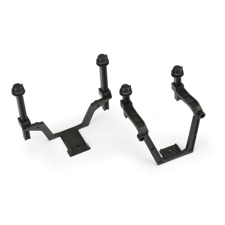 Extended Front/Rear Body Mounts: MAXX