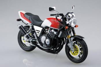 AOS06479 — 1/12 Honda NC31 CB400 Super Four '92 With Custom Parts