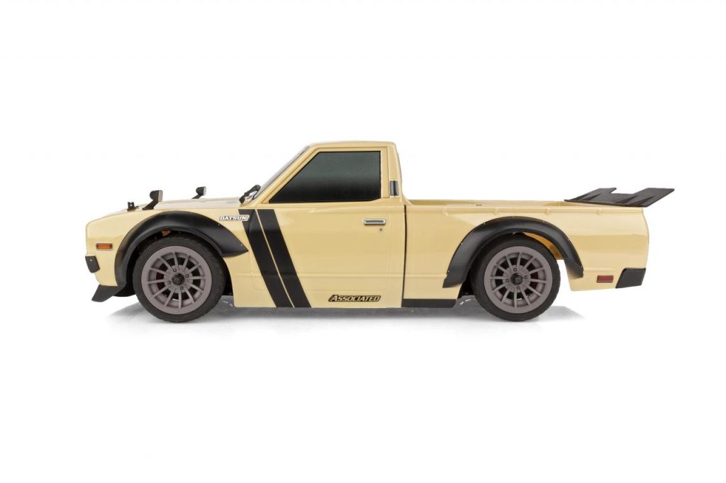 Apex2 Sport Datsun 620 1/10 Electric 4WD RTR