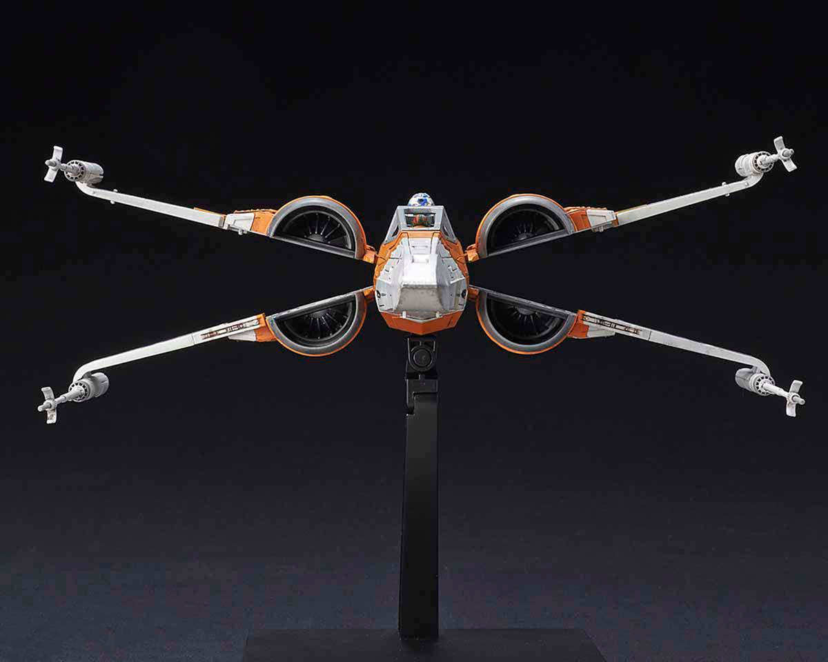 Star Wars® 1/72 Poe's X-Wing™ Fighter Model Kit