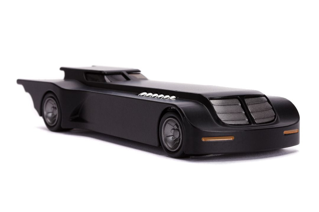 Jada 1/32 Animated Series Batmobile w/Batman