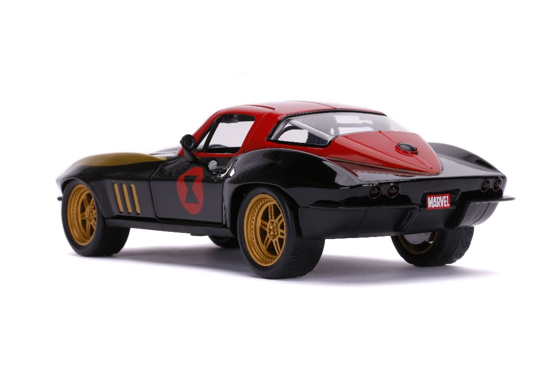 1/24 "Hollywood Rides" 1963 Corvette w/Black Widow