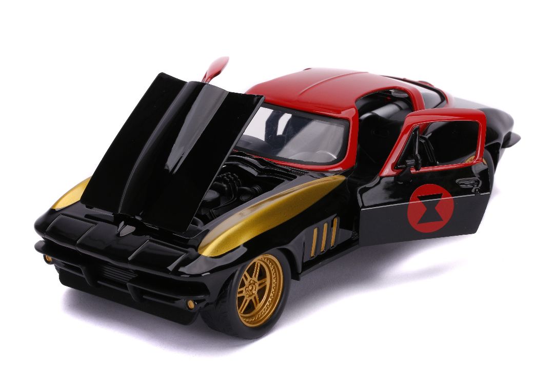 1/24 "Hollywood Rides" 1963 Corvette w/Black Widow