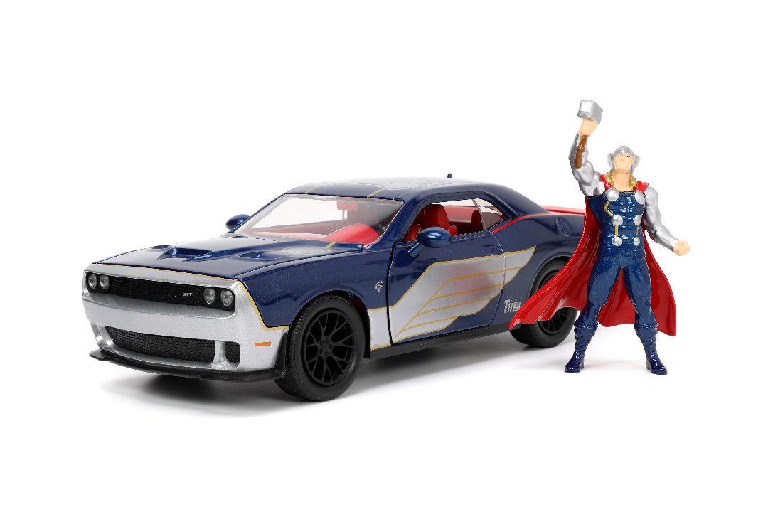 1/24 "Hollywood Rides" Marvel Challenger Hellcat with Thor