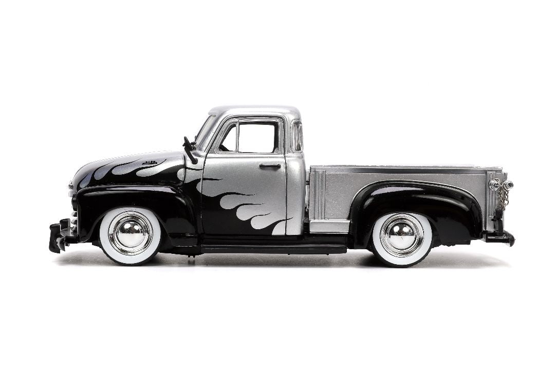 1/24 "Just Trucks" 1953 Chevy Pickup with Rack