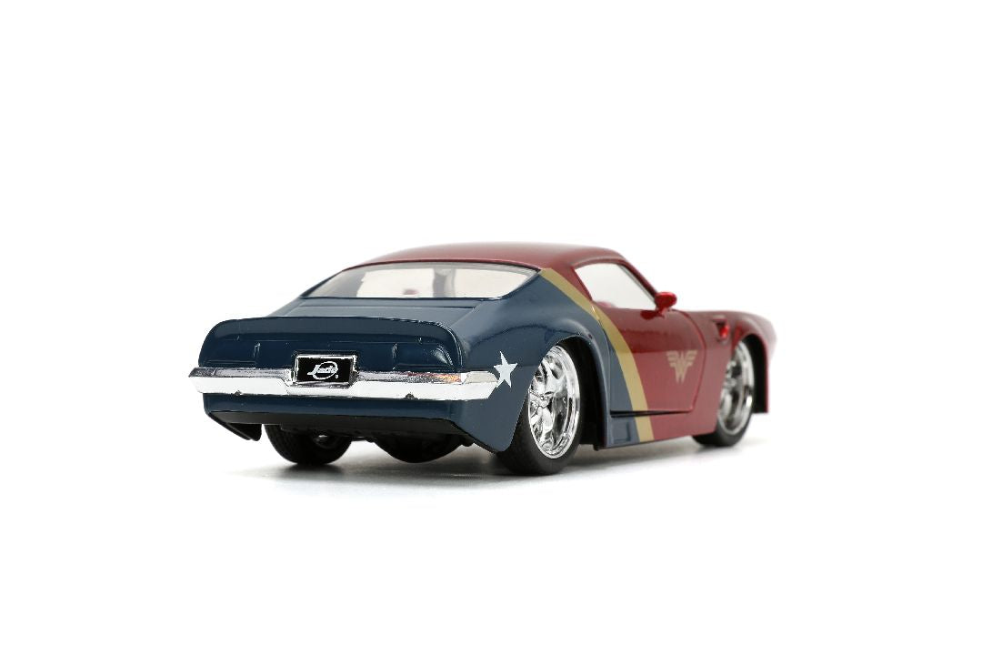 1/32 1972 Pontiac Firebird with Wonder Woman