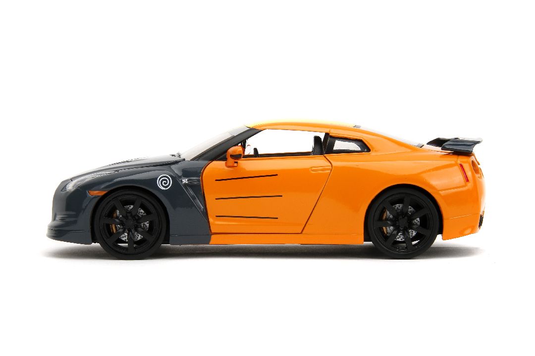 1/24 "Hollywood Rides" 2009 Nissan GT-R (R35) With Naruto