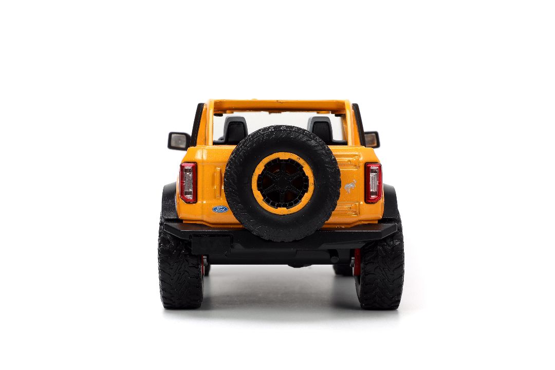 1/24 "Just Trucks" with Rack 2021 Ford Bronco