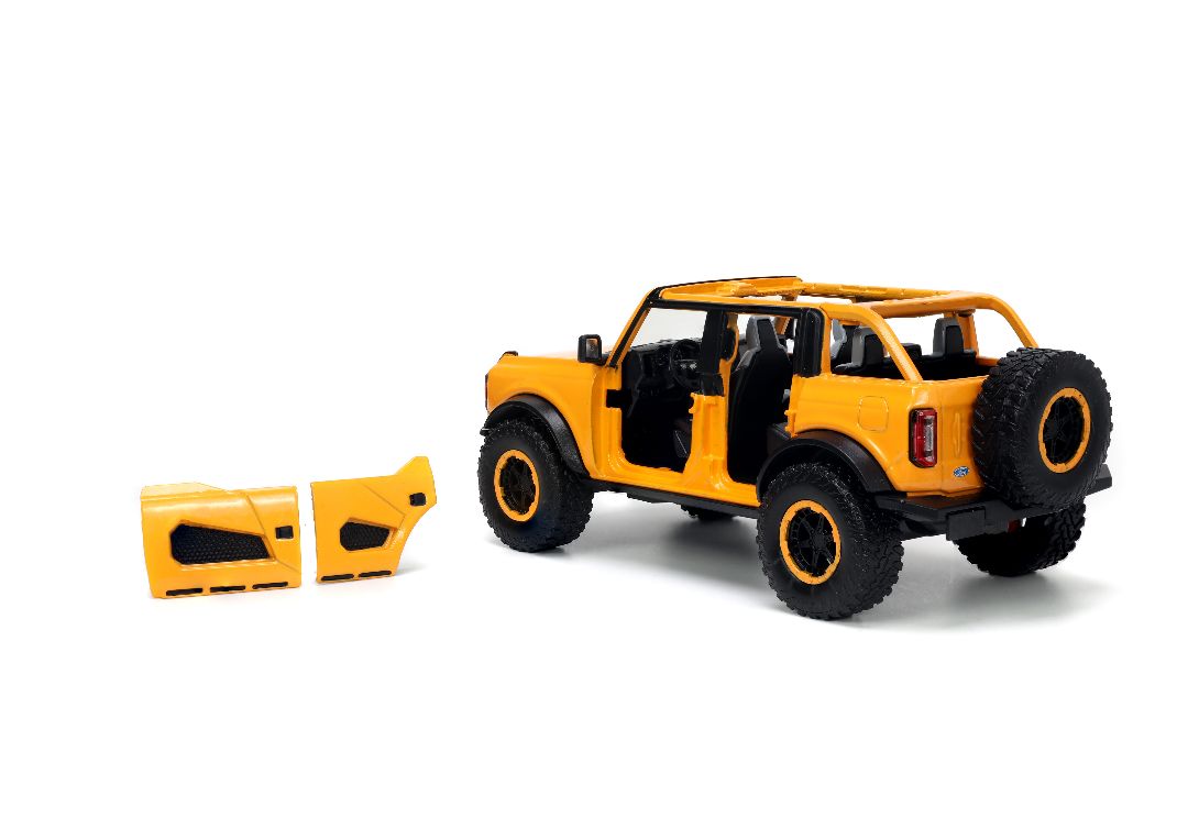 1/24 "Just Trucks" with Rack 2021 Ford Bronco