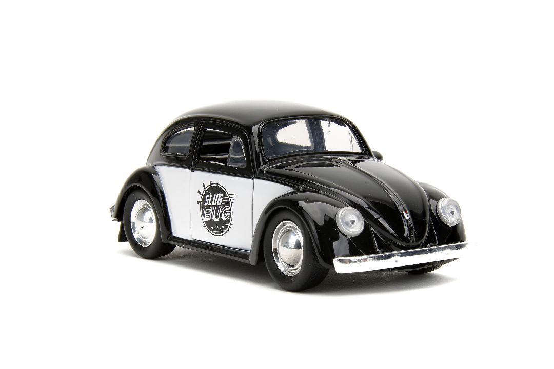1/32 "PUNCH BUGGY" 1959 VW Beetle W/Boxing Gloves - Black