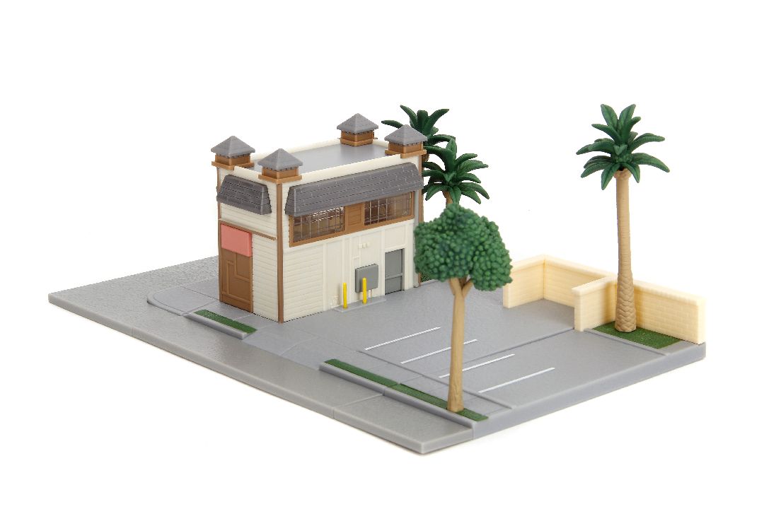 1.65" Nano "Hollywood Rides" Nano Scene – Dom Toretto's Market & Café