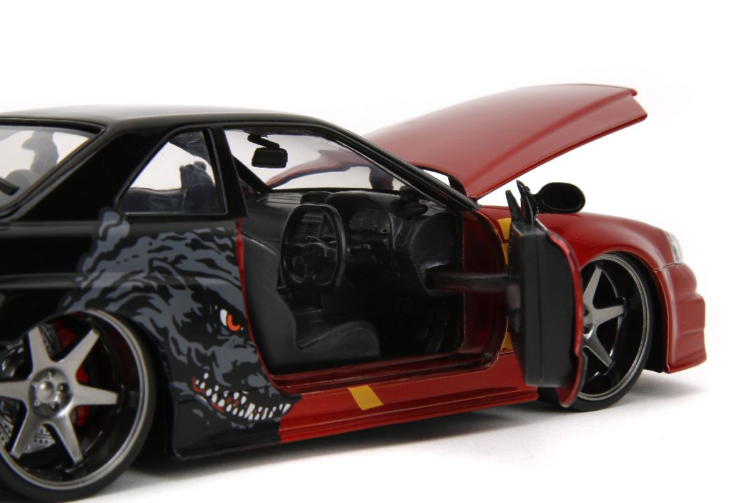 1/24 "Hollywood Rides" Godzilla 2002 Skyline GT-R (R34)