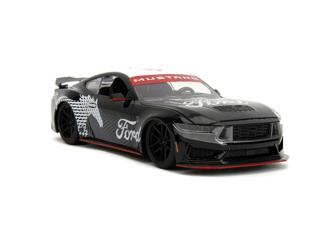1/24 "BTM" 2024 Ford Mustang Dark Horse - Glossy Black