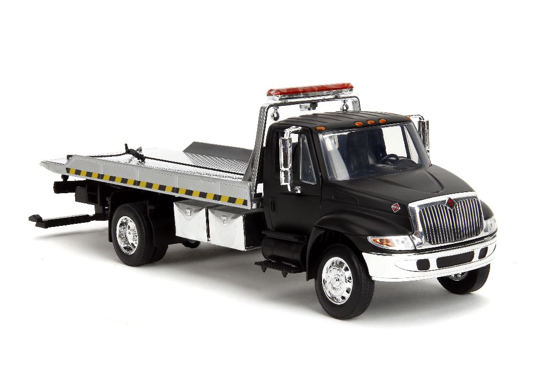 1/24 International Flatbed Tow Truck - Primer Black