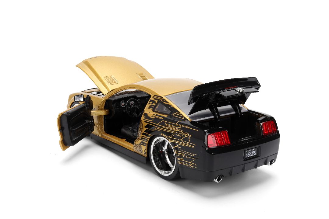 1/24 "BIGTIME Muscle" - 2008 Ford Mustang Shelby GT500KR