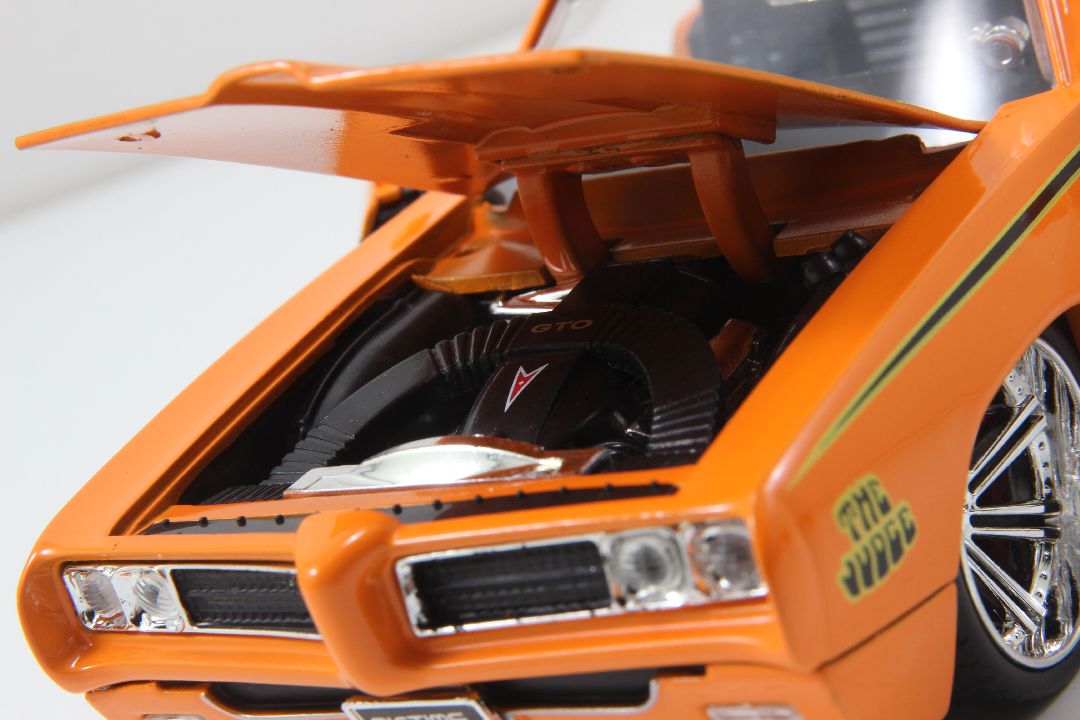 1/24 "BIGTIME Muscle" 1969 Pontiac GTO Judge