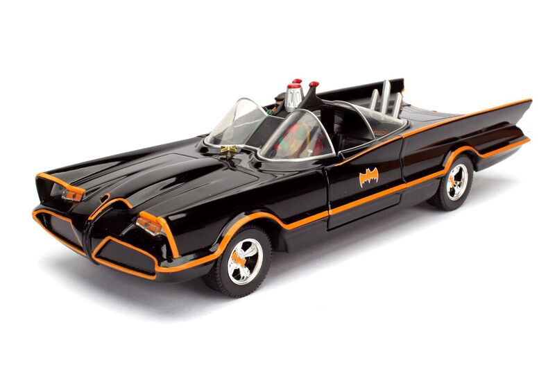 1/24 "Batman Classic TV Series" Batmobile w/ figures 1966