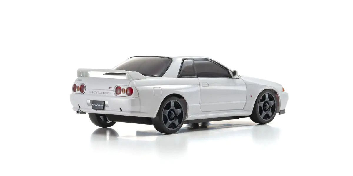 Mini-Z AWD Nissan Skyline GT-R N1 R32 White