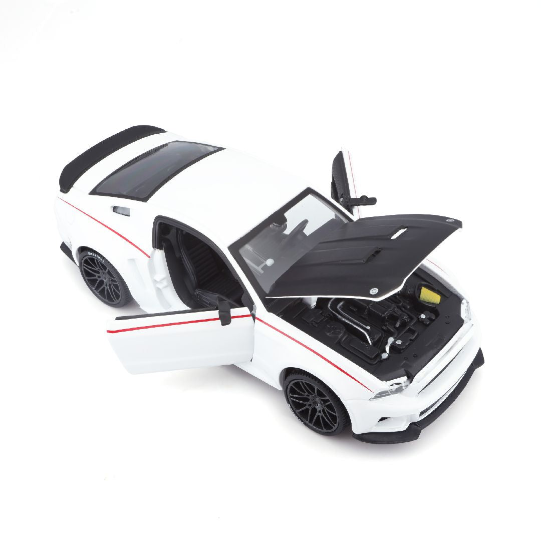 Ford Mustang Street Racer SE 2014 1/24 - White