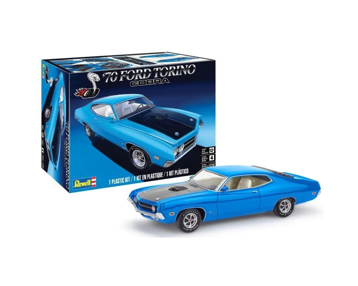 1/25 1970 Ford Torino Cobra Model Kit