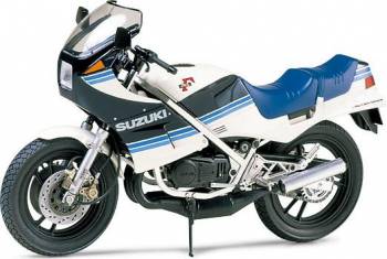 TAM14024 — 1/12 Suzuki RG250T