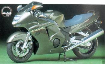 TAM14070 — 1/12 Honda CBR 1100XX Super Blackbird