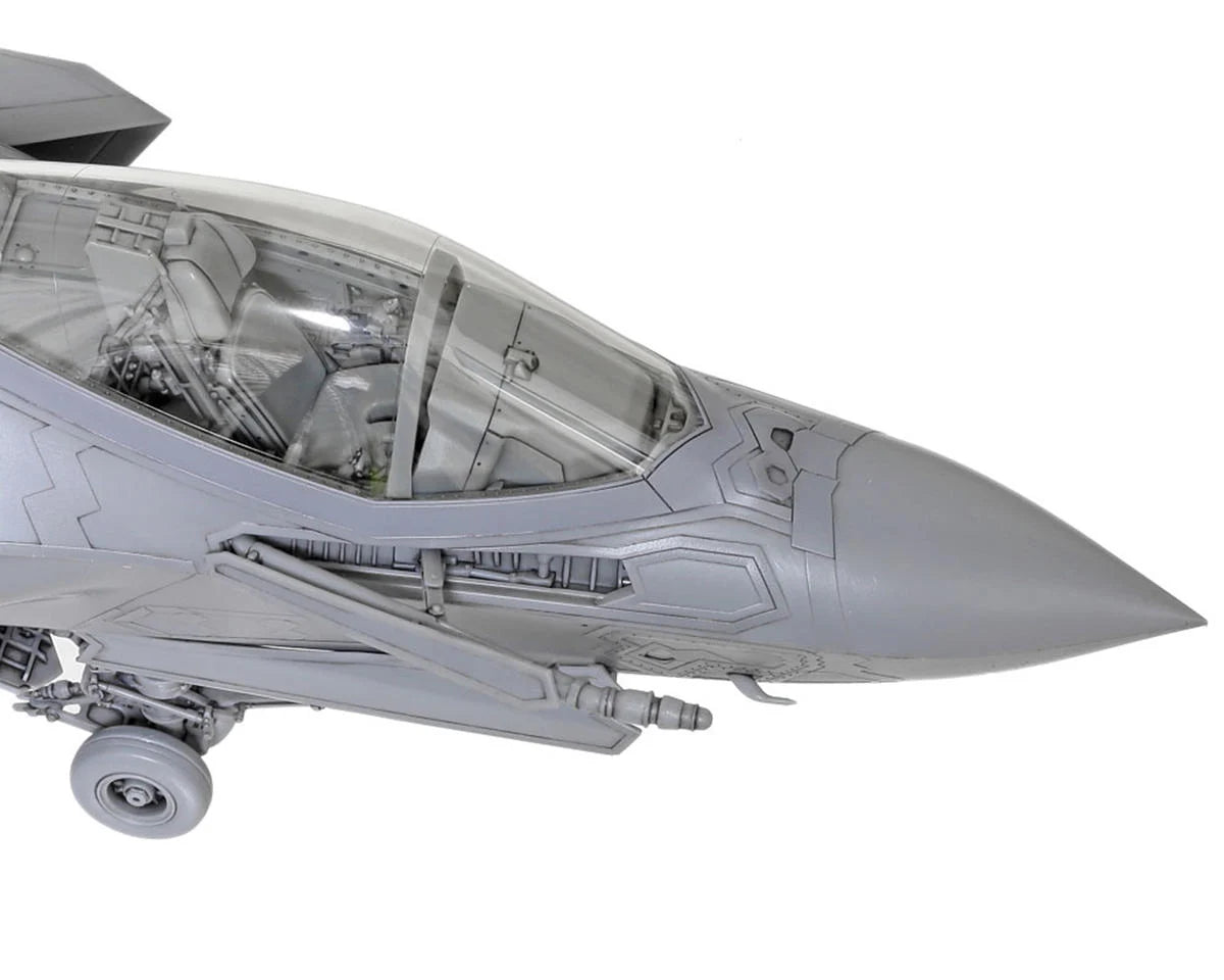 1/48 Lockheed Martin F-35 C Lightning II Plastic Model Kit