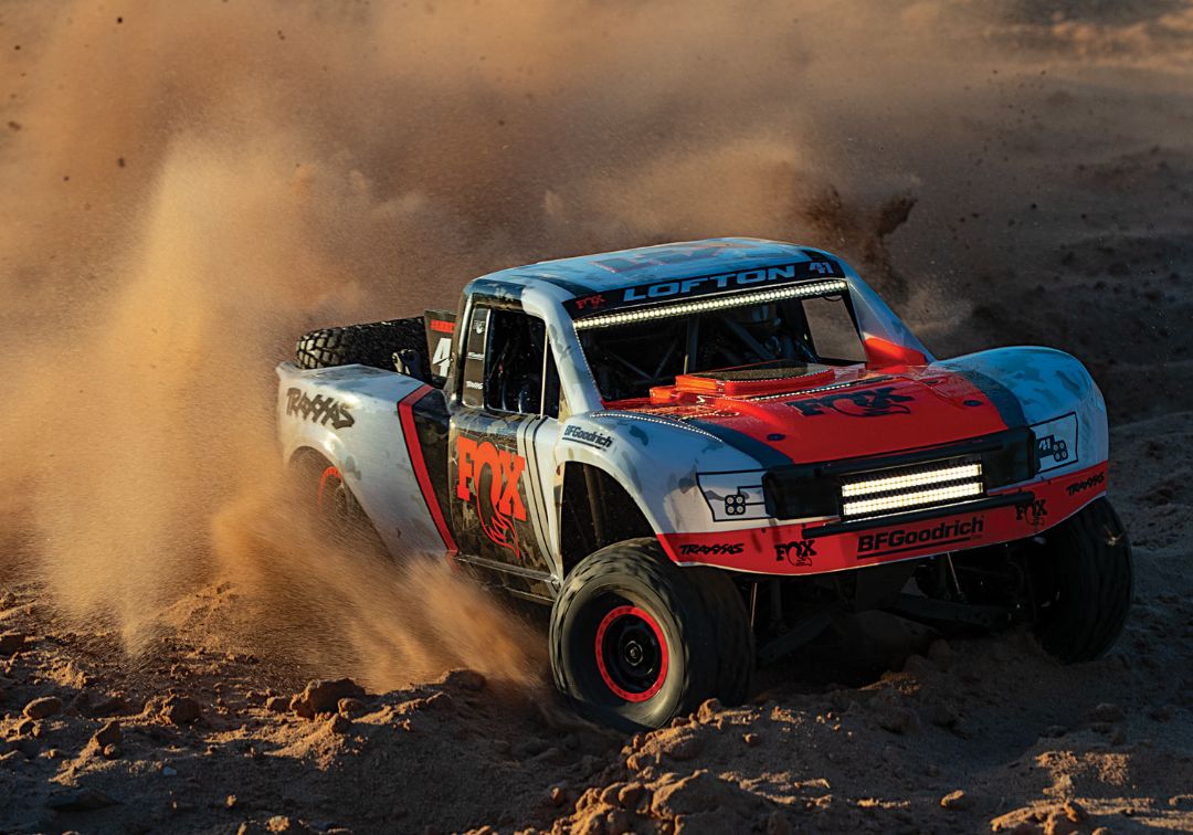 Traxxas Unlimited Desert Racer( with LED KIT!) - Fox Orange