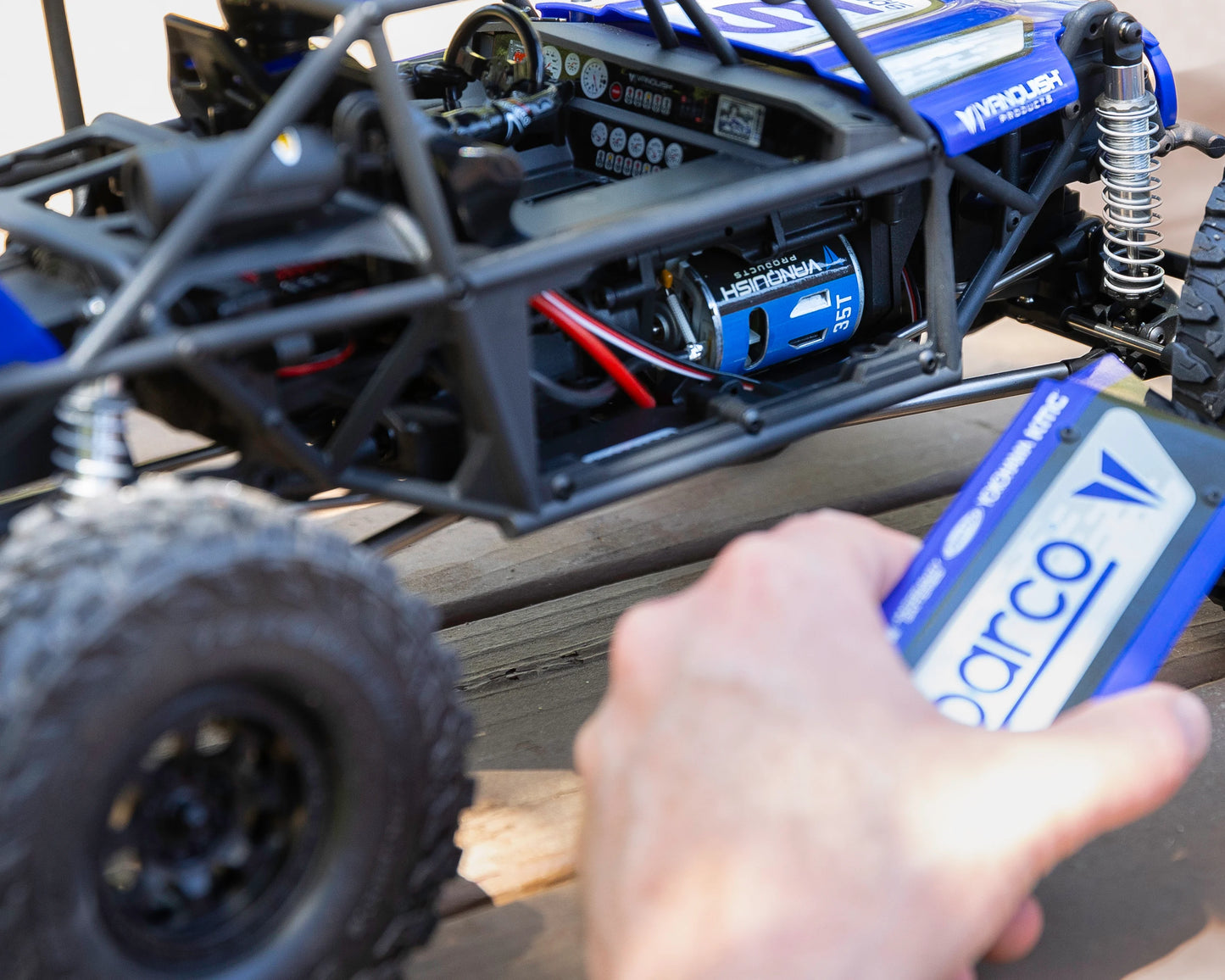 Vanquish Products H10 Optic 1/10 4WD RTR Rock Crawler SPARCO