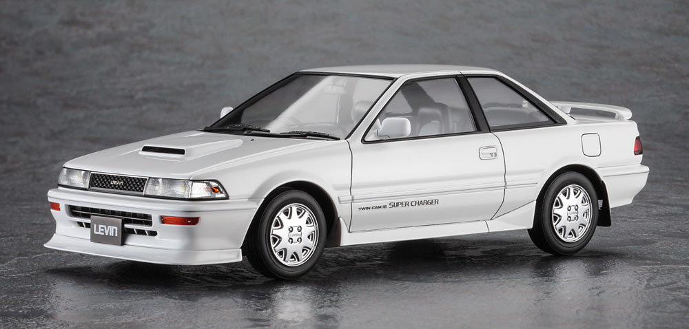 Hasegawa 1/24 Toyota Corolla Levin AE92 GT-Z Late Version w/ Lip