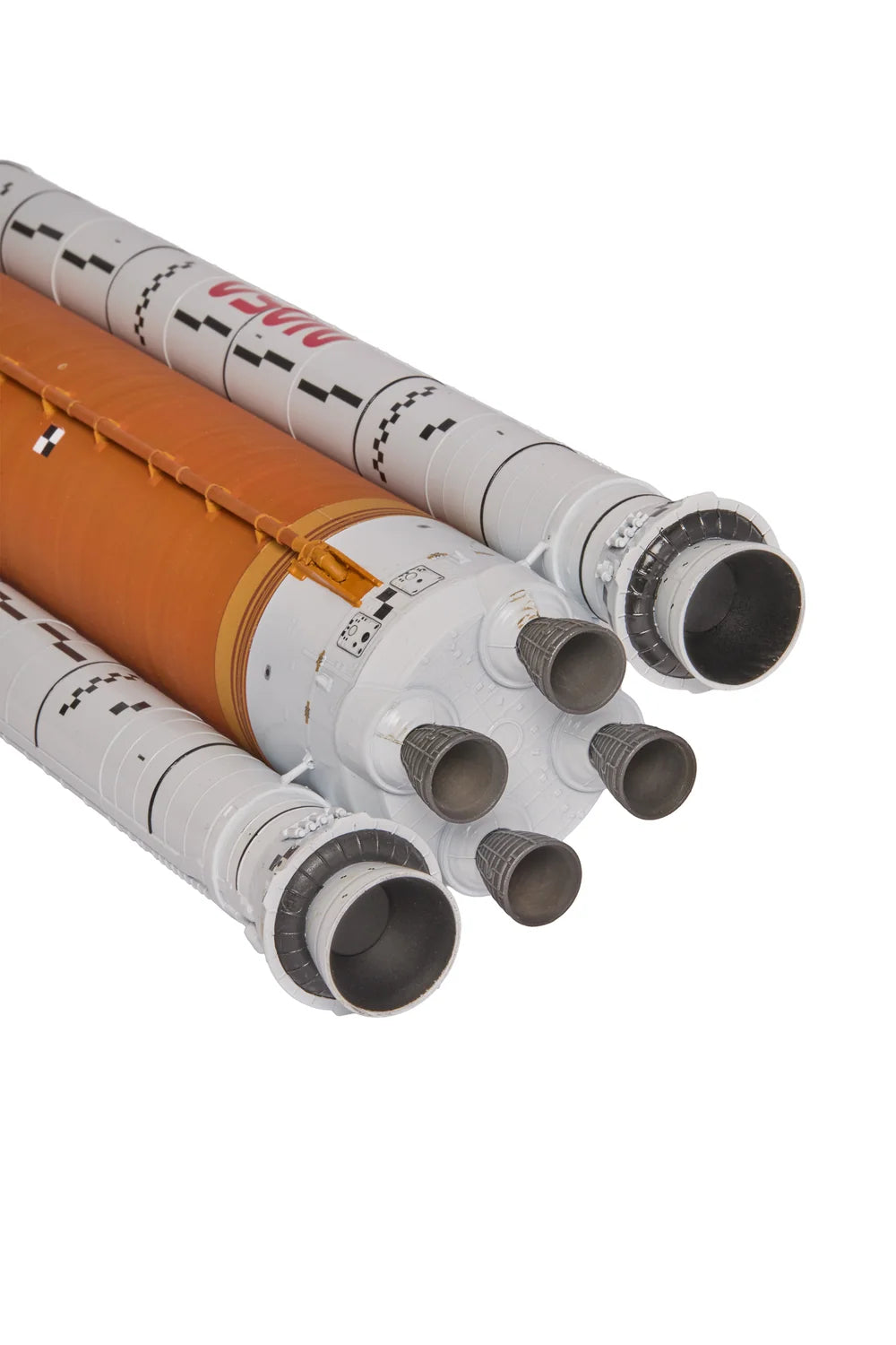 1/144 NASA Artemis Space Launch System (SLS)