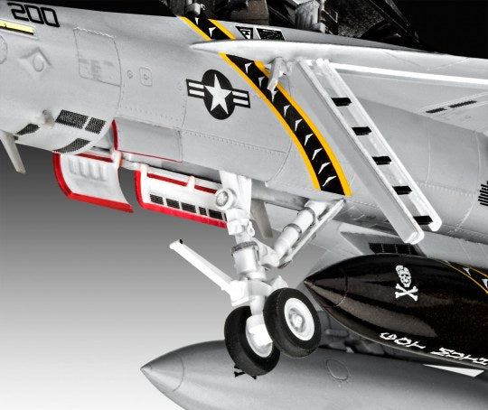 1:72 F/A-18F Super Hornet