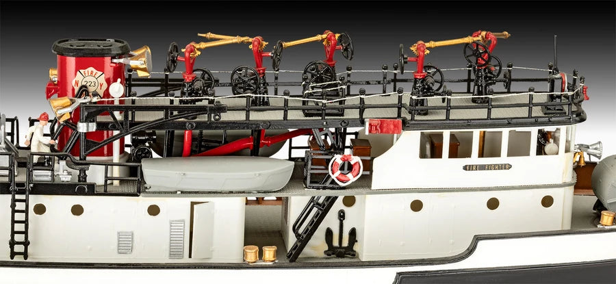1:87 The Firefighter