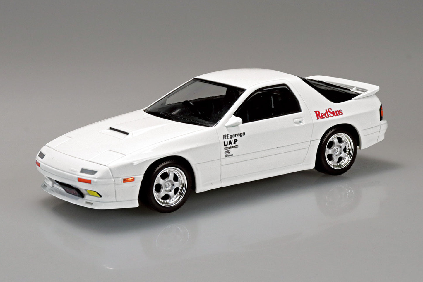 1/32 SNAP KIT Initial D Ryosuke's FC