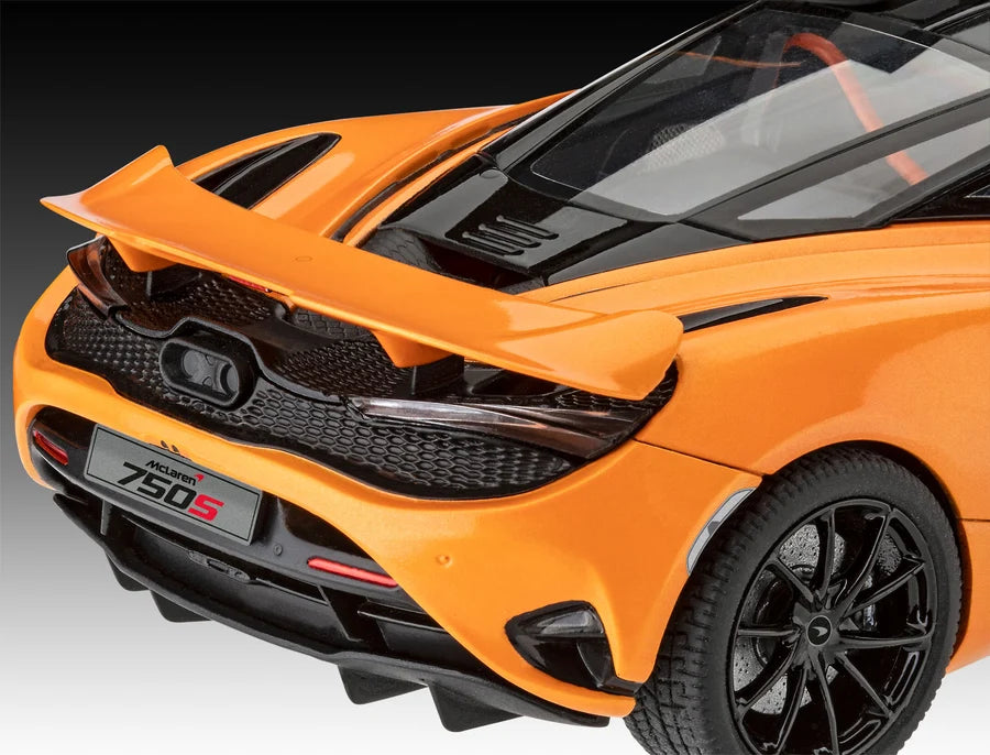 1/25 McLaren 750S