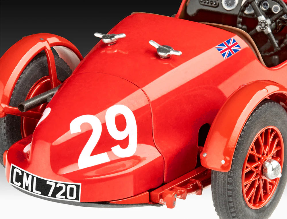 1:32 Aston Martin Ulster