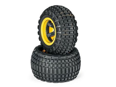 Tires for Comical Avante