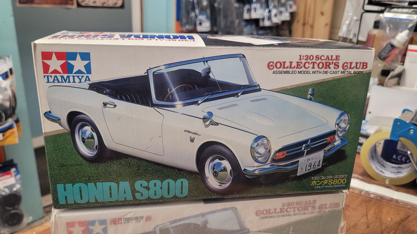 HONDA S800 1/20 - WHITE
