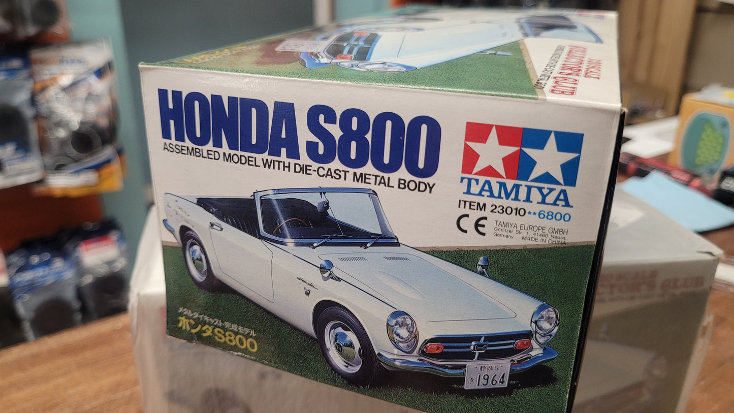 HONDA S800 1/20 - WHITE