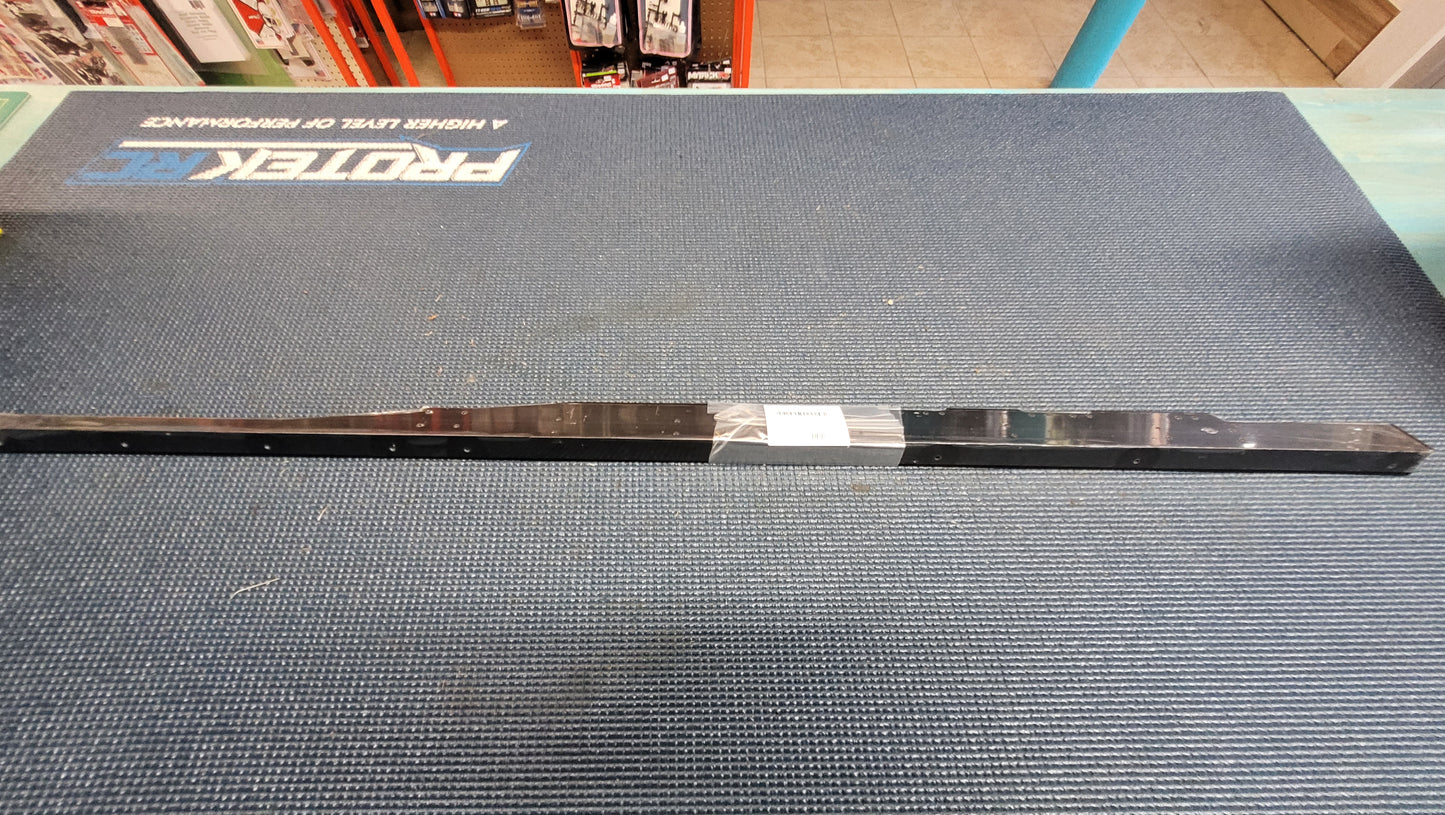 CHASSIS FRAME RAIL (RIGHT) - 56319