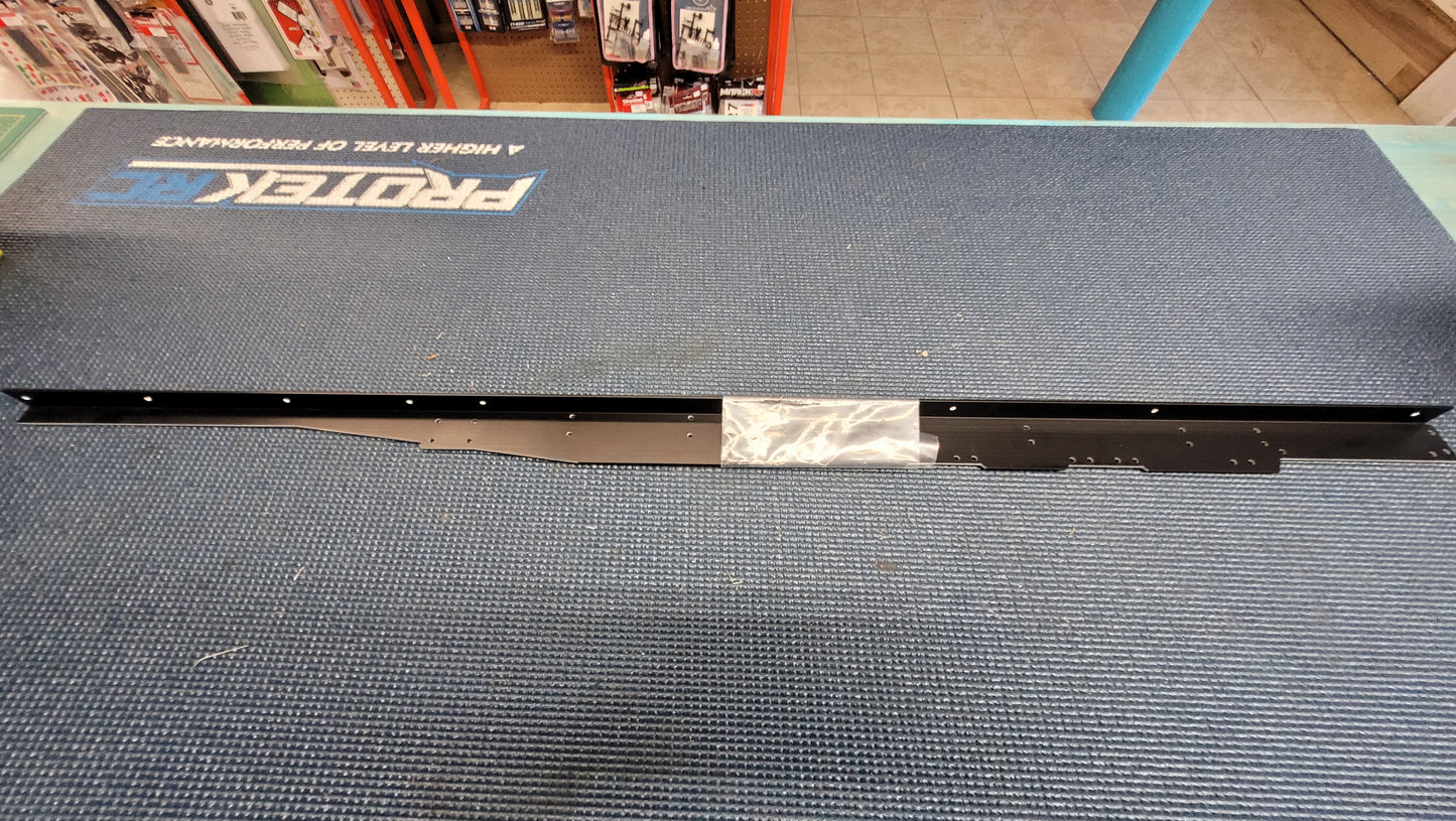 CHASSIS FRAME RAIL (RIGHT) - 56319
