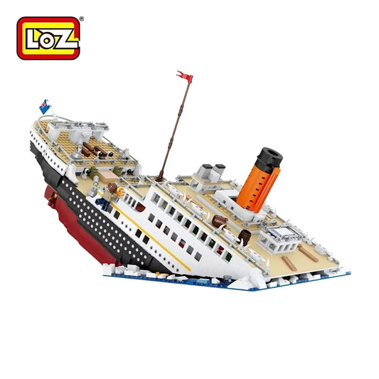 Titanic shipwreck Building Brick Set