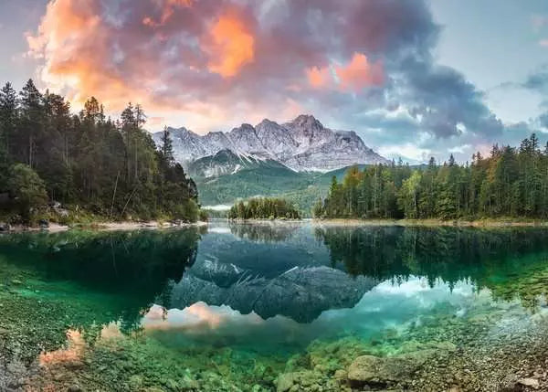 Zugspitze at the Eibsee, Germany